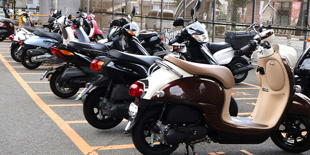 バイク駐車場を探す